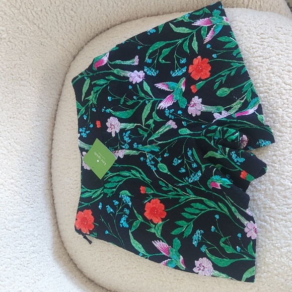 Kate Spade Jardin Tile Jacquard Shorts - Picture 6 of 8